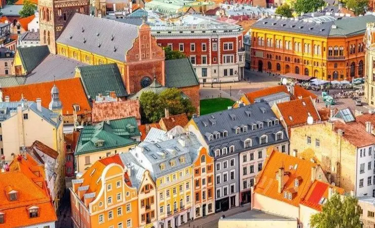 llums-nadal-riga-03.webp